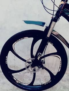 26 INCH IMPORTED GEAR CYCLE 3 MONTH USED URGENT SALE