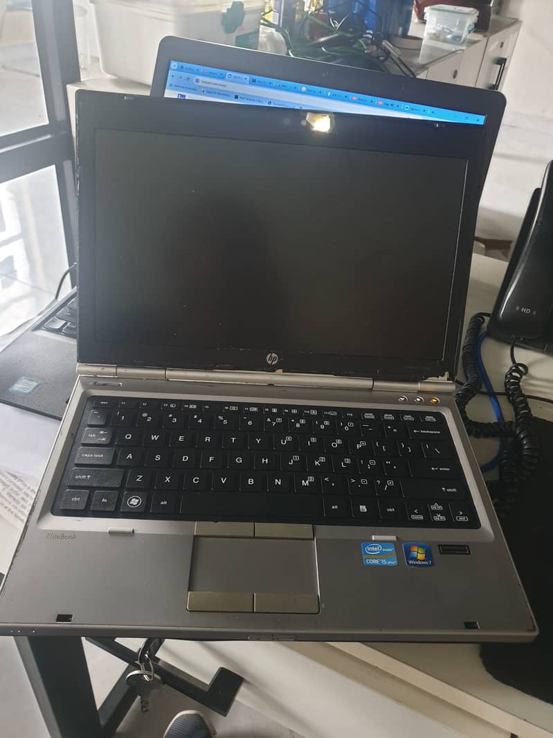 HP Elite Book 2560 3