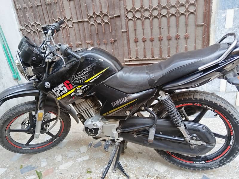 Yamaha YBR 125G 2020 model. 3