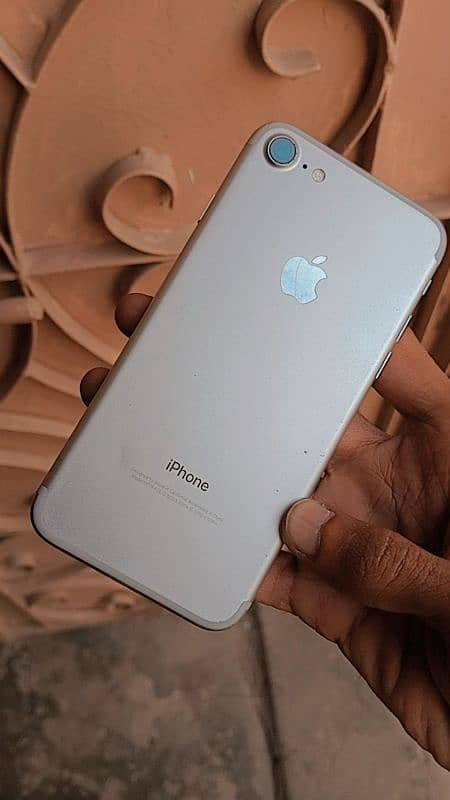 iPHONE  7  PTA Approved 8