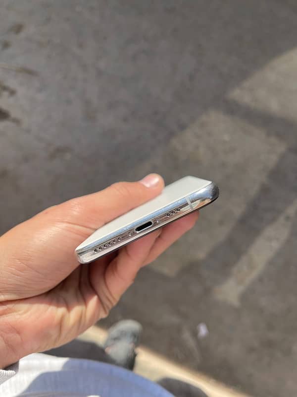 Iphone 11 Pro 256gb Pta Approved 5