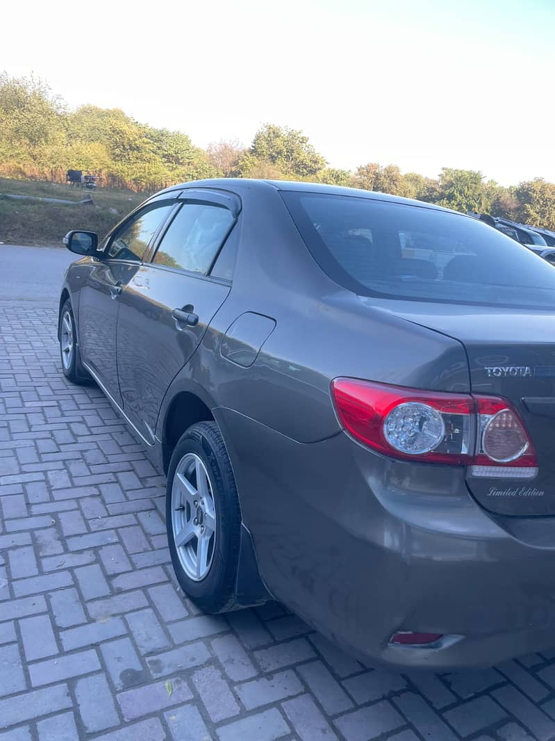 Toyota,Corolla,XLI,2014 4