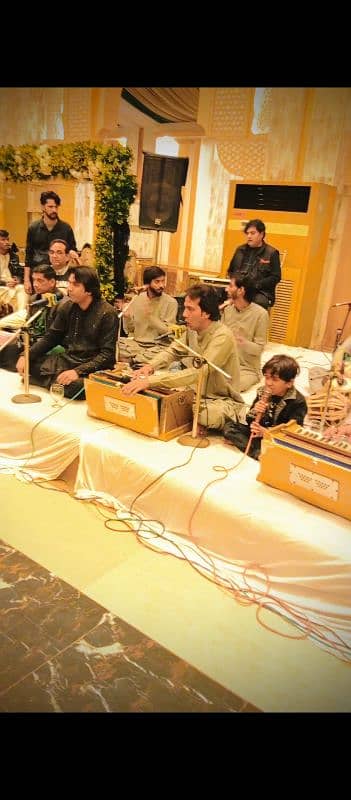 Foji Pipe Band & Qawali Service's in Lahore - Dhol Barat Band baja 2