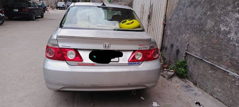 Honda City IDSI 2008 10