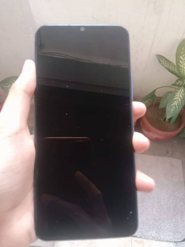 vivo y21 in good condition 2 years used with box (no fault) 0