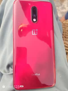 one plus 7 10/10 12/256 red colour