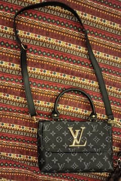 LV brand new cross body bags condition 10/10