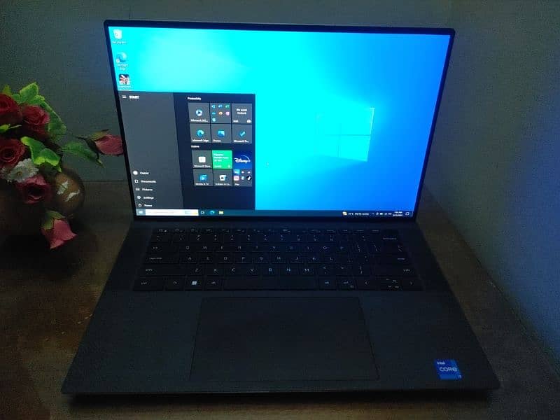 Dell XPS 9510 Windows Business/Gaming Laptop 2