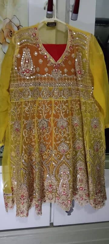 Wedding dresses/ Girls Mehndi Dress/ Nikkah Dress/ Barat lehnga 6