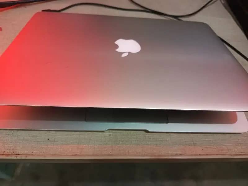 MacBook Air 2017 0