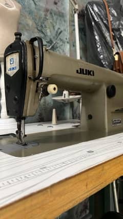 JUKI DDL-555 with motor table JAPAN made