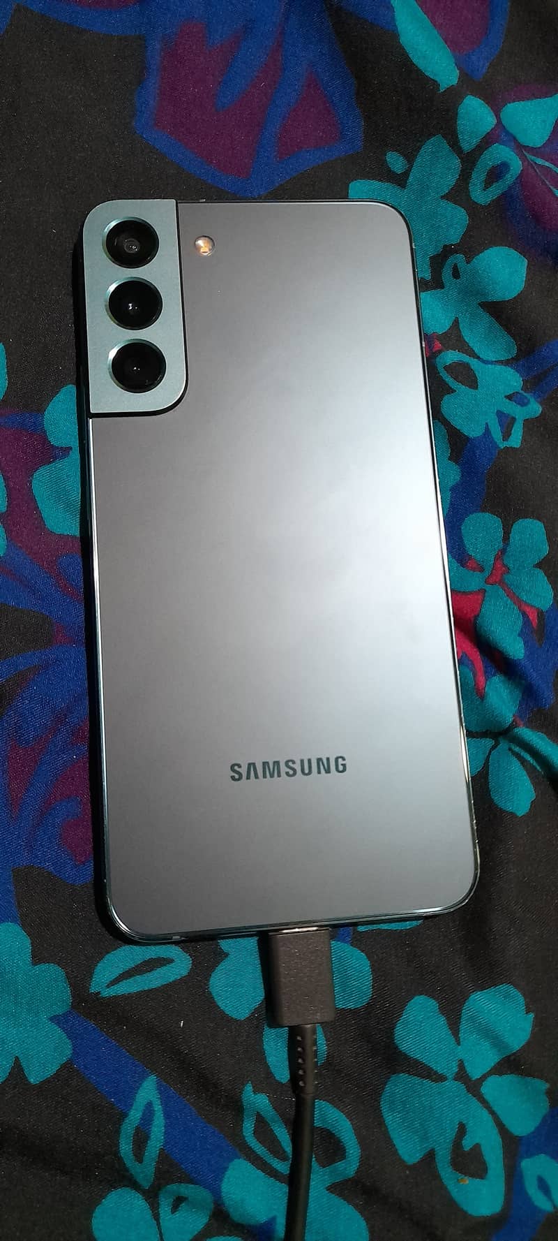 SAMSUNG GALAXY S22 PLUS 5G FOR SALE 1