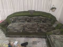 GREEN SOFT SOFA *NEGOTIATIABLE*