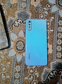 vivo s1 urgent for sale 03092577025