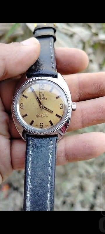 Antique Seiko 5 citizen Raketa Roamer Favre leuba vintage watch Swiss 1