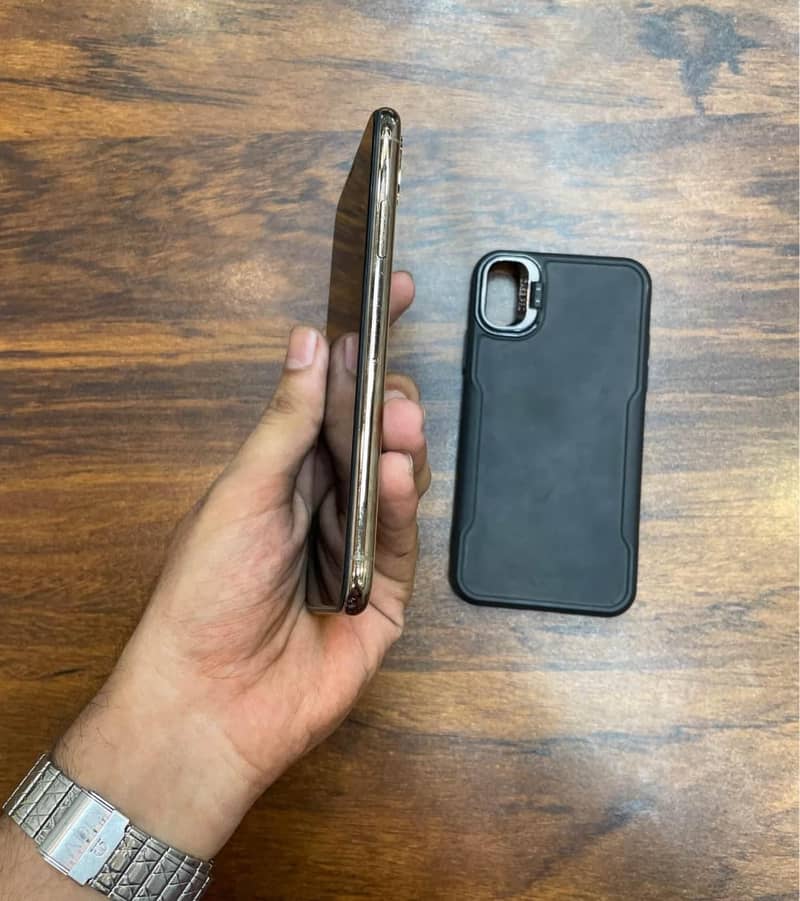 iphone xs Dual sim PTA approved 1