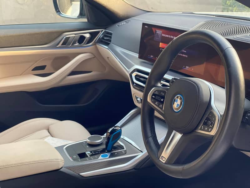 BMW i4 eDrive40 M-Sport - 2022 8