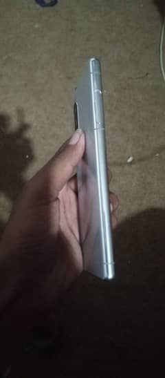 I am selling my phone Sony Xperia 5