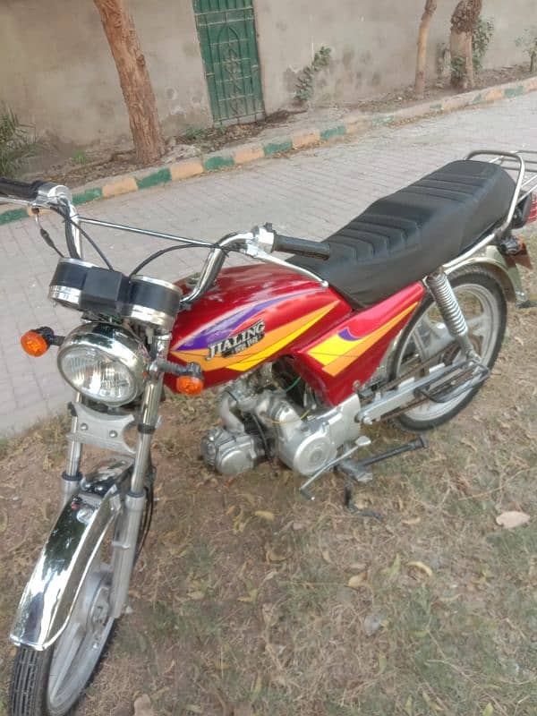 JAILING 70cc BIKE SELF START (LOOK LIKE NEW) JIALING 3