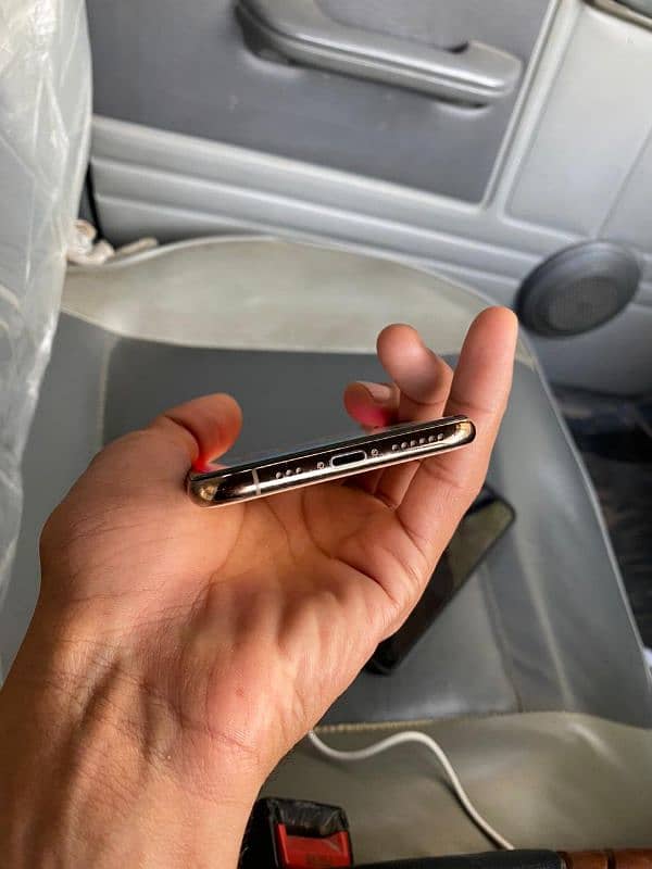 iphone xs urgent sale 1