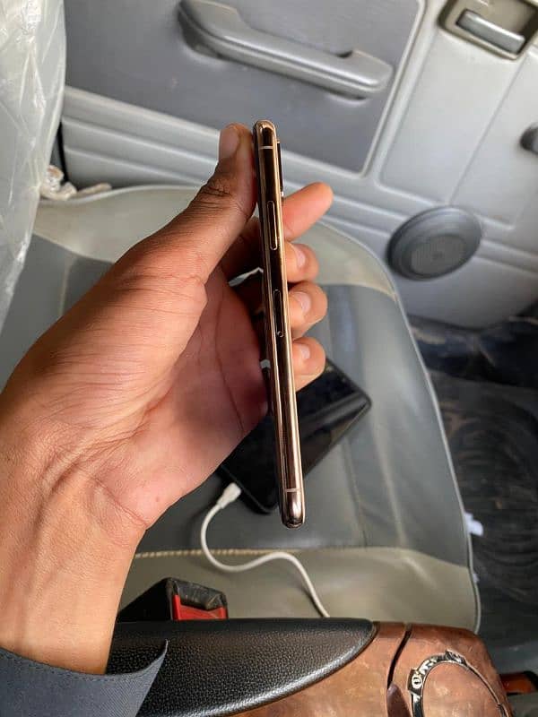 iphone xs urgent sale 2