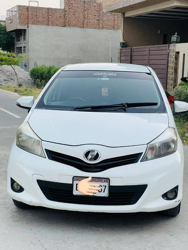 Toyota Vitz 2012 4