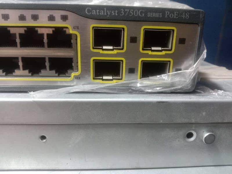 cisco catalyst 3750G series PoE- 48 4