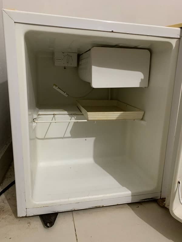 Pel Room Refrigerator (functioning perfectly without any issues) 4