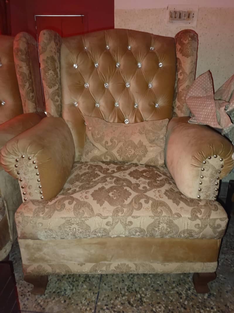 7 seater sofa dewan style for sale 5