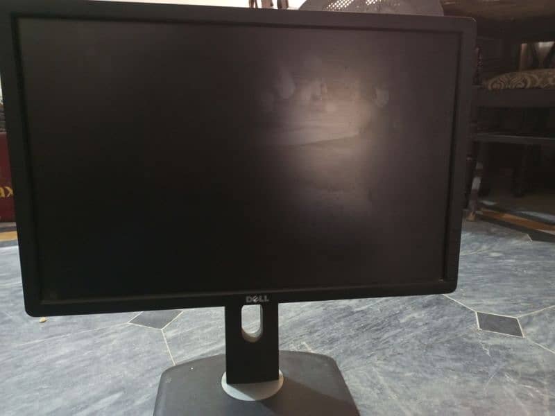 LED MONITOR 4