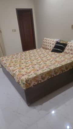 BRAND NEW 5 MARLA UPPER ROOM FURNISHED FOR RENT ONLY GIRL