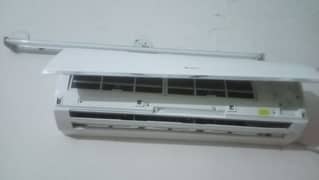 Gree ka AC 1.5 ton sada contact number 03214757140