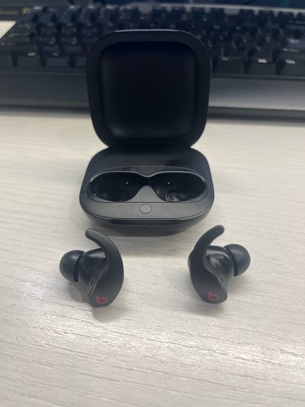 Beats Fit Pro powerbeats 2