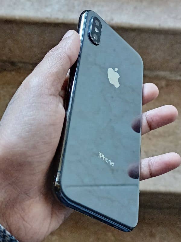 Iphone x 64gb Non Pta Face id true tone working 1