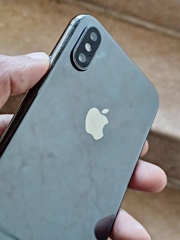 Iphone x 64gb Non Pta Face id true tone working 4