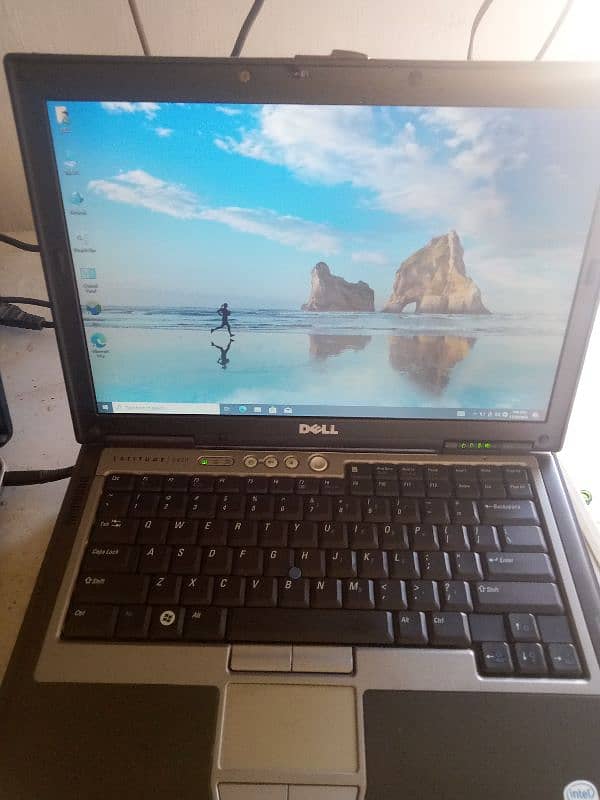 hp IBM and dell laptop 5