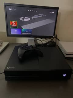 Xbox One 500GB WITH CONTROLLER