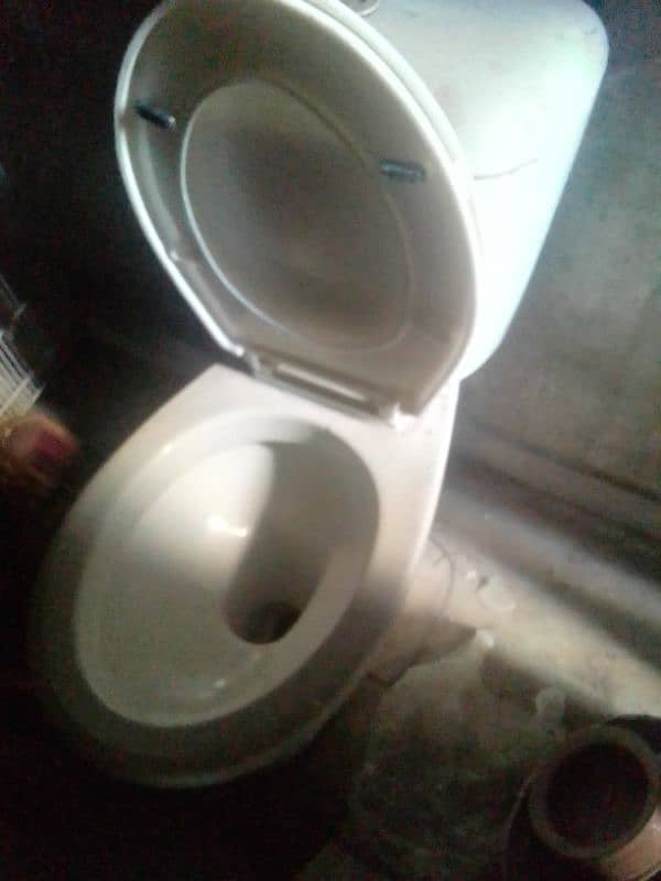 toilet kamod 1