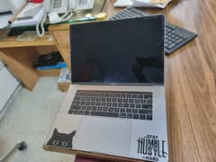 Apple, MacBook Pro, Inter Core i7, 16GB RAM, 512 SSD, 15.4" display