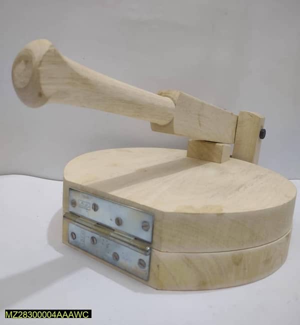 Wooden Roti Maker 1