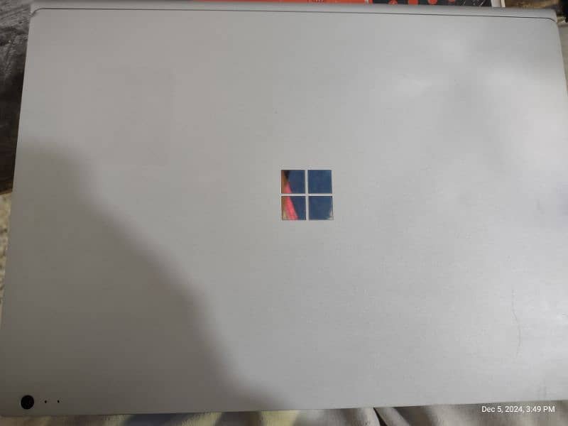 Microsoft surface 1705 0