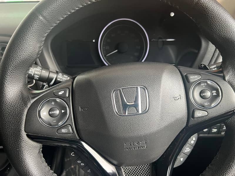 Honda Vezel 2018 10