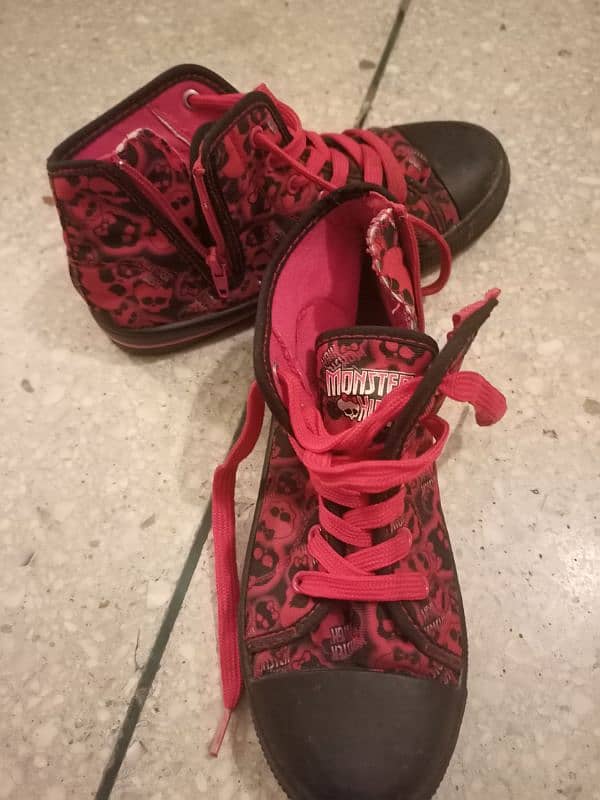 Monster high original sneakers. 3