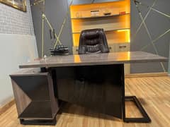 WHOLE OFFICE FURNITURE WITH EXCELLENT CONDITION