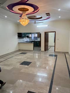 Brand New portion for rent 2bed TV lounge drawing room kichan 3bath location Jan Calony Pani bijli gass sab available car porch space available