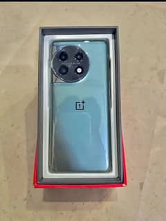 Oneplus 11 5G  Charger and box  Non PTA  GB 16 258 Condition 10 by 9