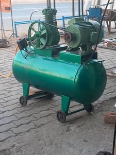 300 pounds air compressor machine