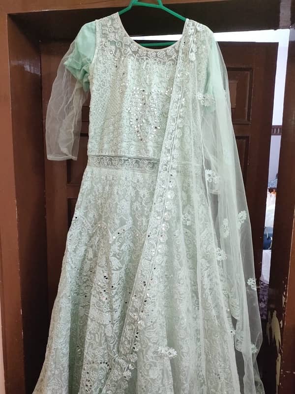 Maxi & Mehndi | Ladies Wedding Dresses For Sale (DEMANDING ARTICLE) 3