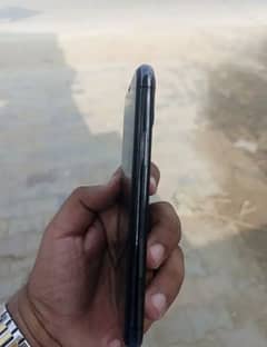 iPhone 11 pro max 256gb pta