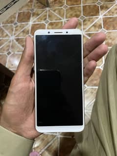 OPPO A83